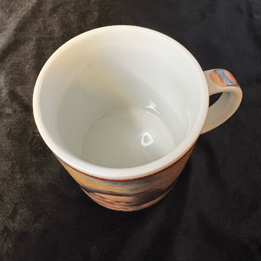 Collectible Ceramic Mug Detailing Raphael’s Famous Painting ,The Sistine Madonna - Picture 4 of 6